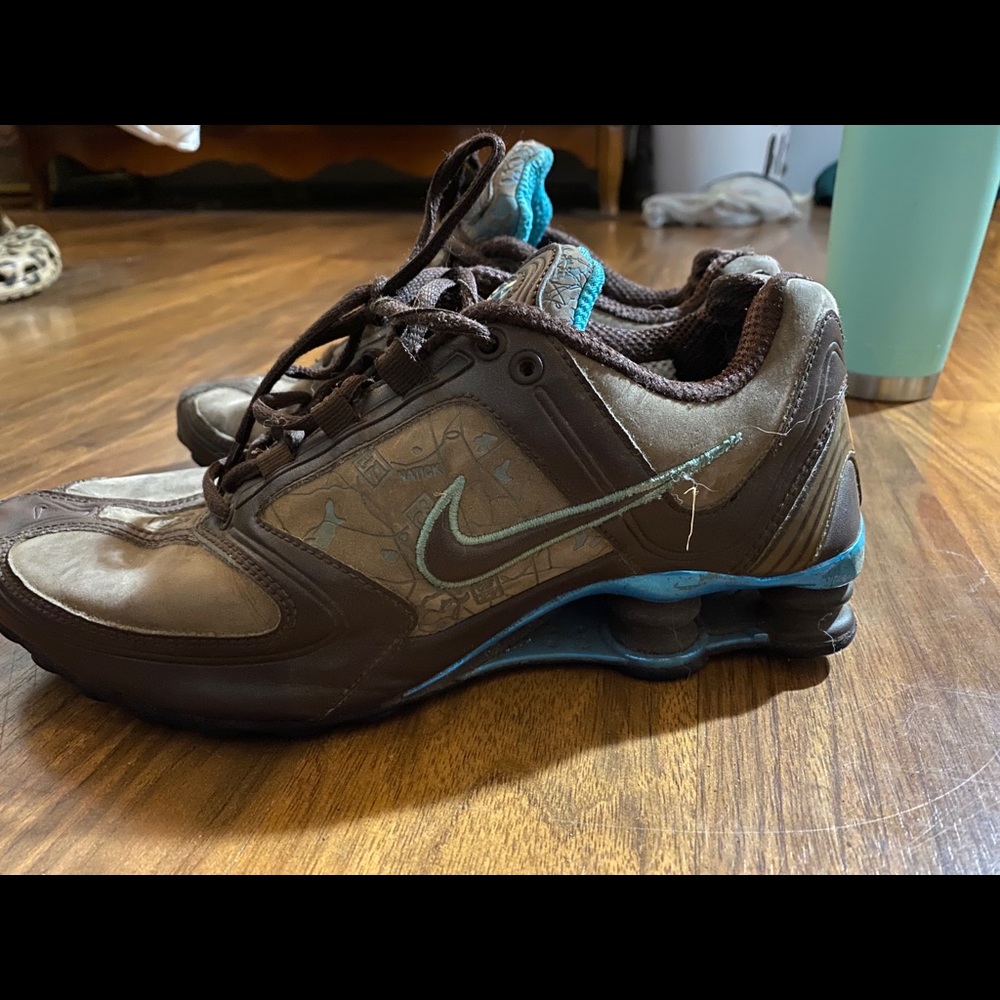 Nike Shox